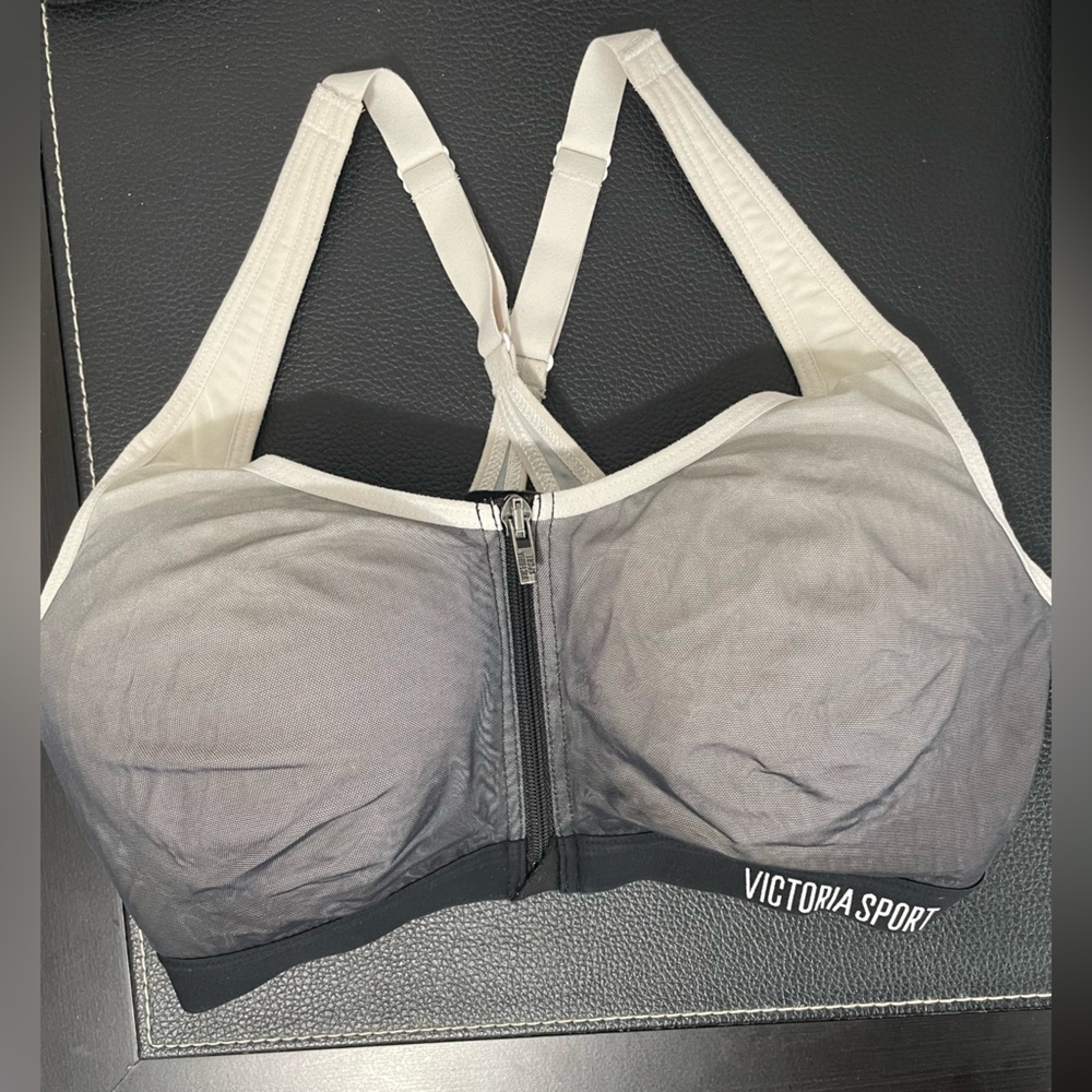 Victoria's Secret Sports Bra
